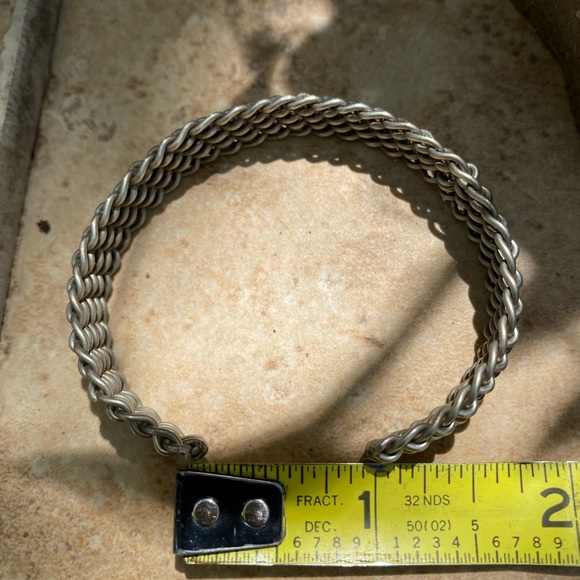 Sterling silver open “basket weave” cuff bracelet - Picture 5 of 9